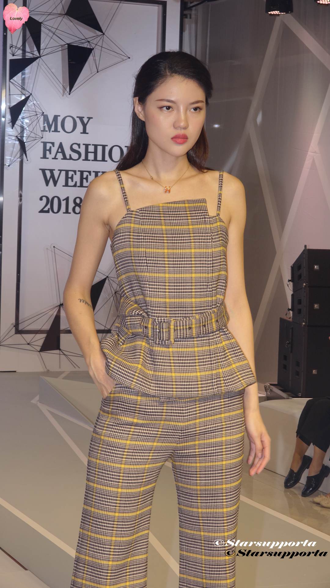 20181026 MOY Fashion Week - QDA @ 深圳茂業天地 (video)